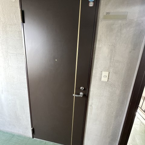 Ｅ．Ｓアベニュー　ヒラノアパートメントの玄関