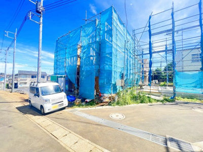 【前面道路含む現地写真】