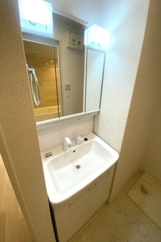フレイヤ　Ⅱの独立洗面台