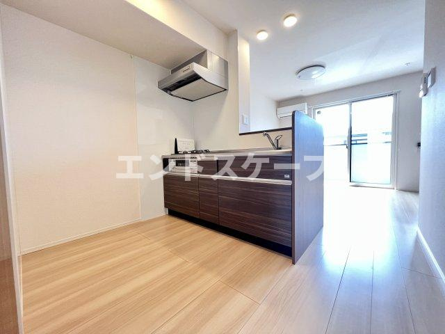 グランシエルBの居間・リビング|高崎、前橋エリアのお部屋探しはエンドスケープまで！お客様の理想お聞かせ下さい♪