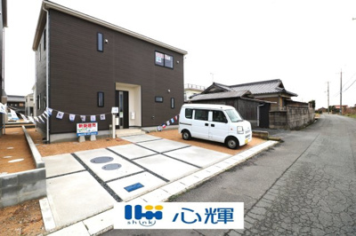 【前面道路含む現地写真】 | クレイドルガーデン宇部市西岐波 第７（１号棟） | 整備された道路に面する現地は、コミュニティー以外の方々の出入りも少なく、お車の出し入れも楽々です。
