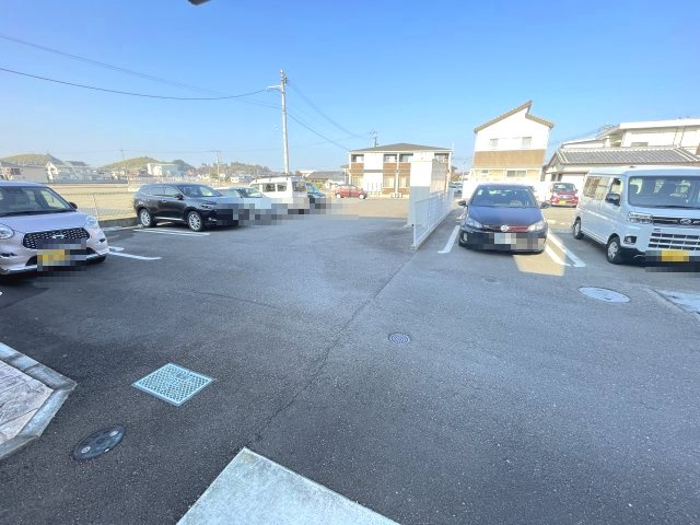 【駐車場】 | 駐車場完備です