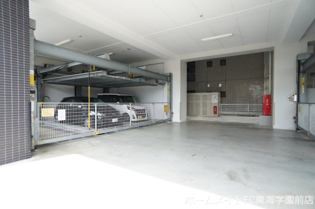 熊本市中央区迎町１丁目の賃貸マンションの駐車場