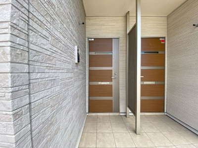 【エントランス】 | エテルノワイズ