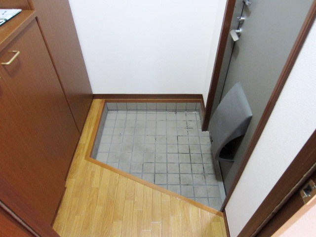 【玄関】