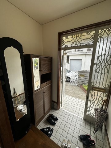 和歌山市西田井・中古戸建・54481の玄関