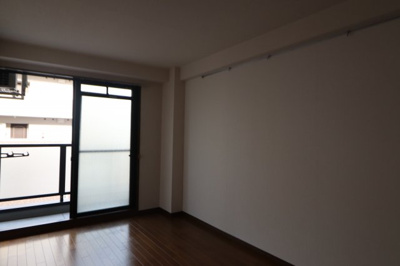 【洋室】 | メゾンルミエール