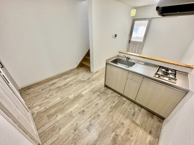 【居間・リビング】 | ロッヂi恵我之荘6丁目B号