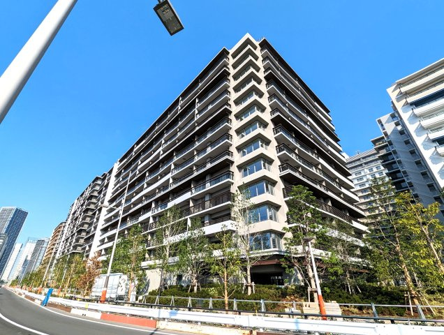 ＨＡＲＵＭＩ　ＦＬＡＧ　ＳＵＮ　ＶＩＬＬＡＧＥの外観