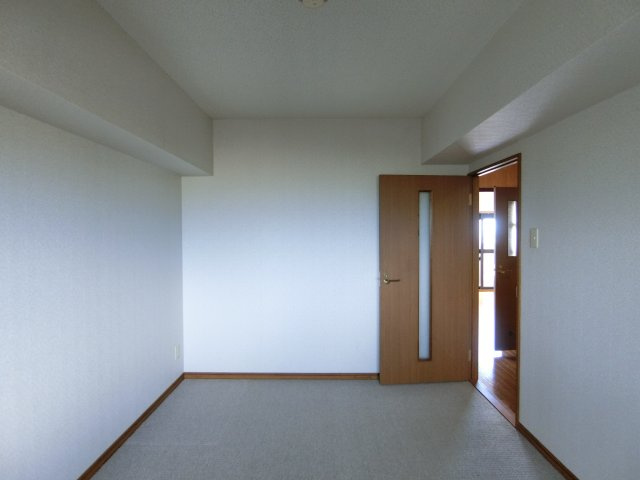 グランディオス米子の洋室