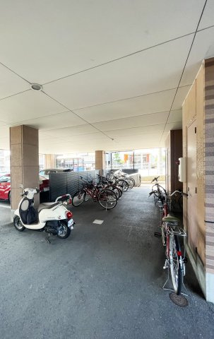 パークヒルズ庄町のロビー