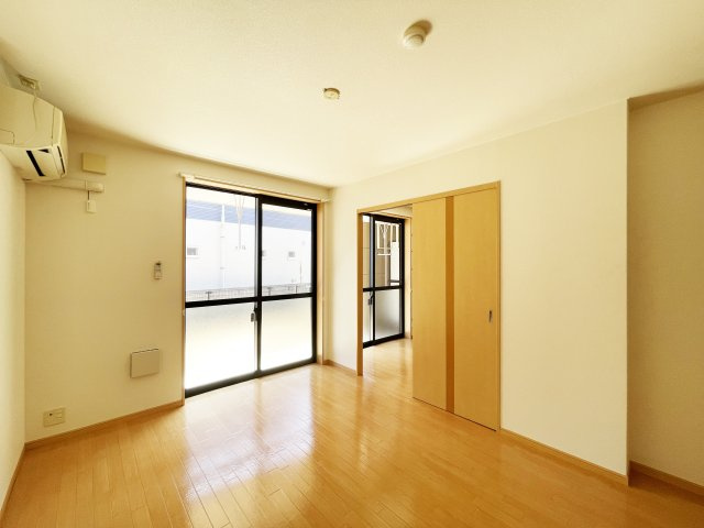 レジデンス城西Ⅱの居間・リビング