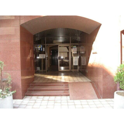 【エントランス】 | 第5桜台ファミリーマンション | 落ち着いたエントランスです