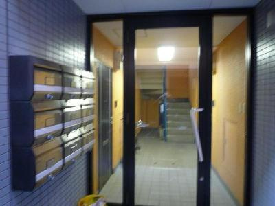 アドヴァンス栄町のエントランス|エントランス