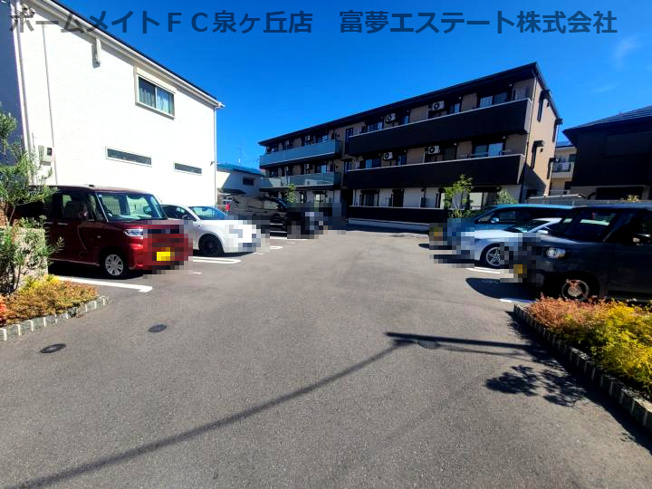 【駐車場】 | メゾン・メルベーユ