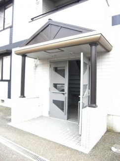 建物入口