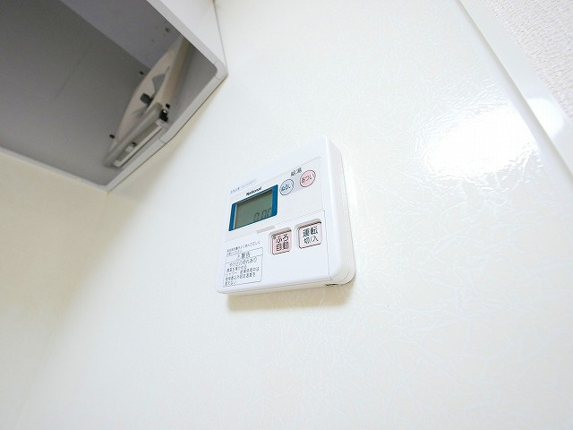 ヴェルジェ　Ⅲ棟の設備|給湯リモコンです