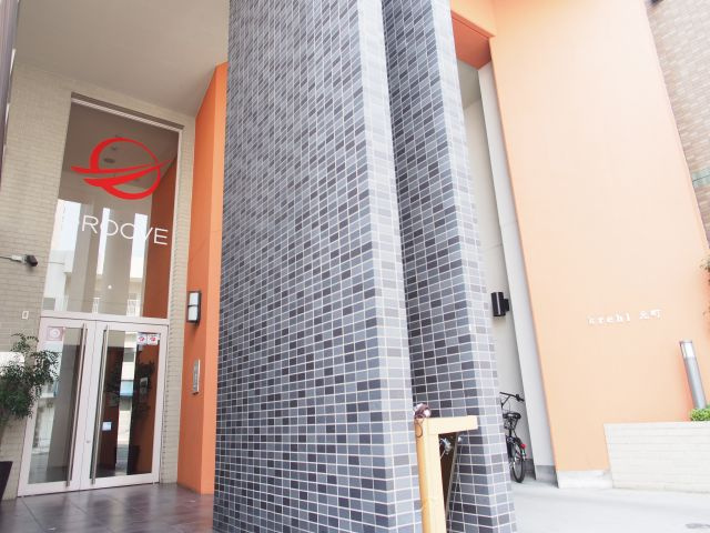 サムティ難波グレイスのロビー