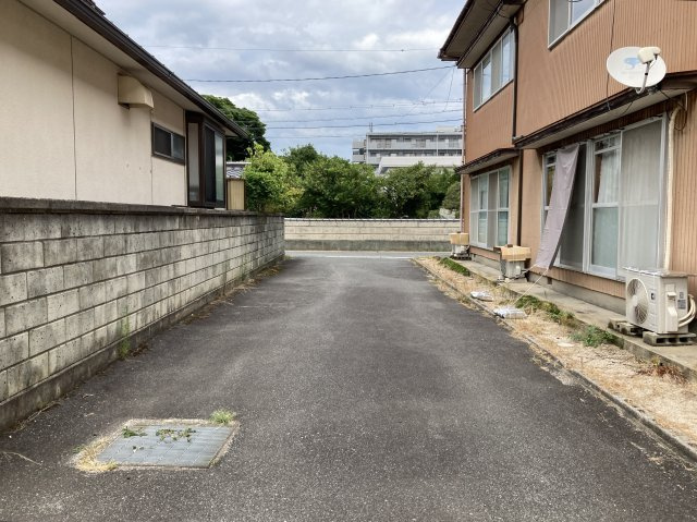 米子市西福原5丁目　土地の前面道路含む現地写真