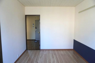 【洋室】 | ヴェルデパルコＢ | 使いやすい洋室です