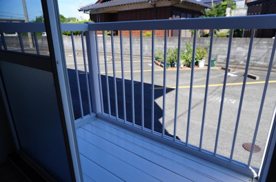 【バルコニー】 | ヴェルデパルコＢ | バルコニーがあります