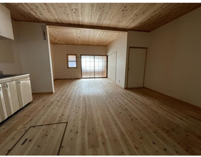 【居間・リビング】 | 右京区山ノ内宮脇町