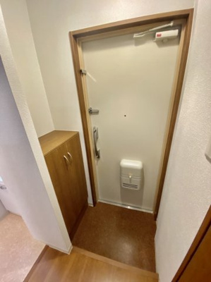 【玄関】 | ロイヤルコート岡町