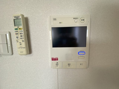 【セキュリティ】 | ロイヤルコート岡町