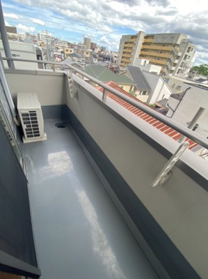 【バルコニー】 | ロイヤルコート岡町