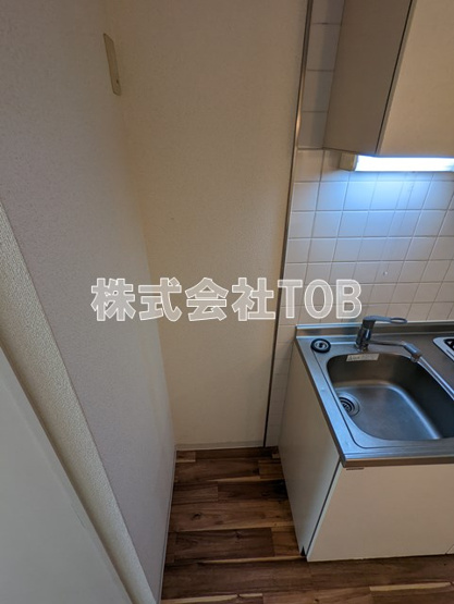 【その他】 | キングスコート | 冷蔵庫置き場※別号室参考写真※