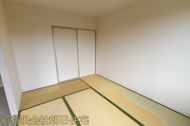 グレイスD壱番館の和室