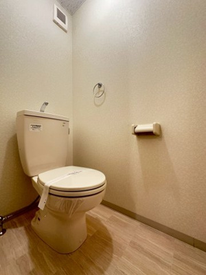 【トイレ】 | アンプルールクラージュウエストヒルズ