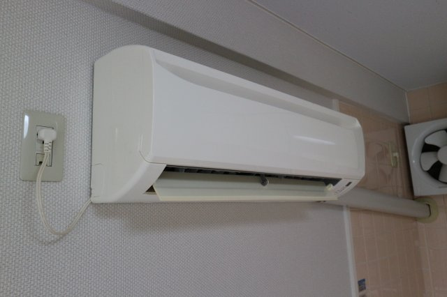 【設備】 | メゾンド山手 | エアコン