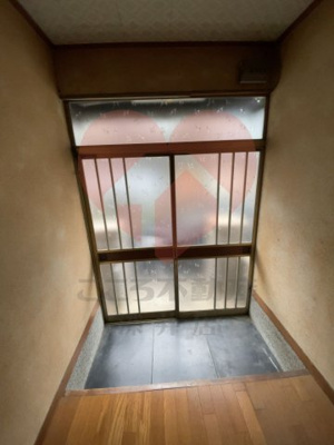 【玄関】 | 堺市西区上野芝町５丁戸建