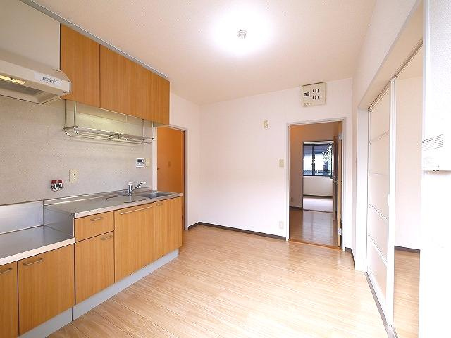 グランドゥールＡ・Ｃの居間・リビング|使いやすい居間です