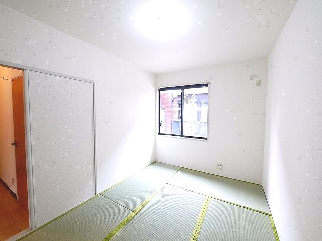 グランドゥールＡ・Ｃの子供部屋|お子さんと一緒に遊べます