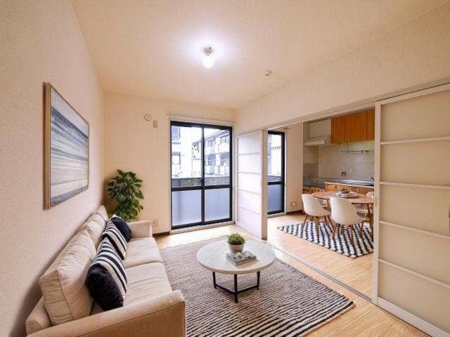 グランドゥールＡ・Ｃの居間・リビング|ゆったりとしたリビングです