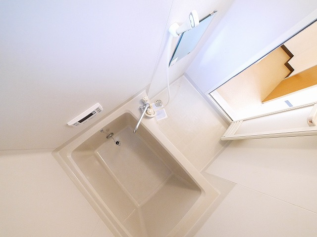 グランドゥールＡ・Ｃの洋室|きれいな洋室です