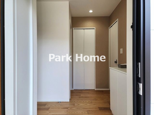 高知市朝倉本町-2号地-新築戸建ての玄関