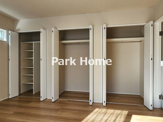 高知市朝倉本町-2号地-新築戸建ての収納|２F：７洋室クローゼット