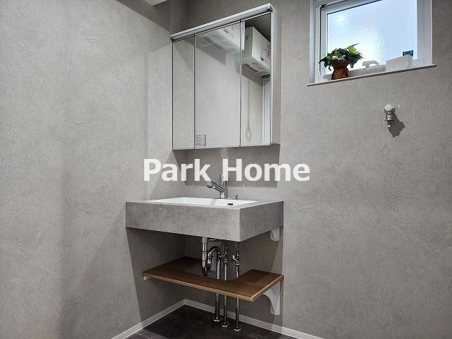 高知市朝倉本町-2号地-戸建ての洗面所