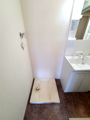 【その他】 | ALEGRIA諏訪ノ森 | 室内洗濯機置き場