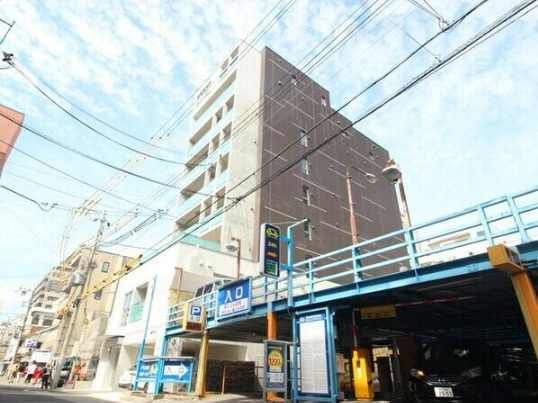 フラット久保弐番館の外観