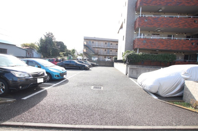 駐車場要空き確認