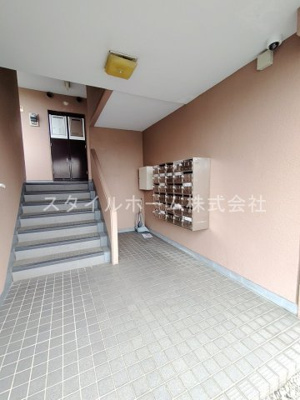 【ロビー】 | ユトリロ北山