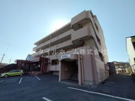 ユトリロ北山の画像