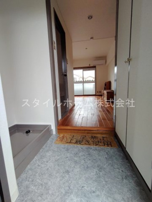 【玄関】 | ユトリロ北山 | 別部屋写真です。