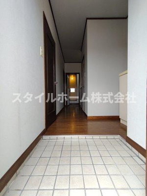 【玄関】 | コーポラス二見