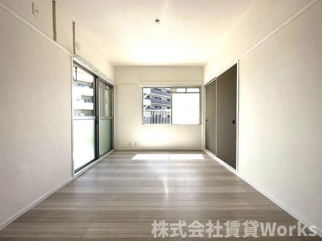 宮内ハイツのロビー|建物の内部です