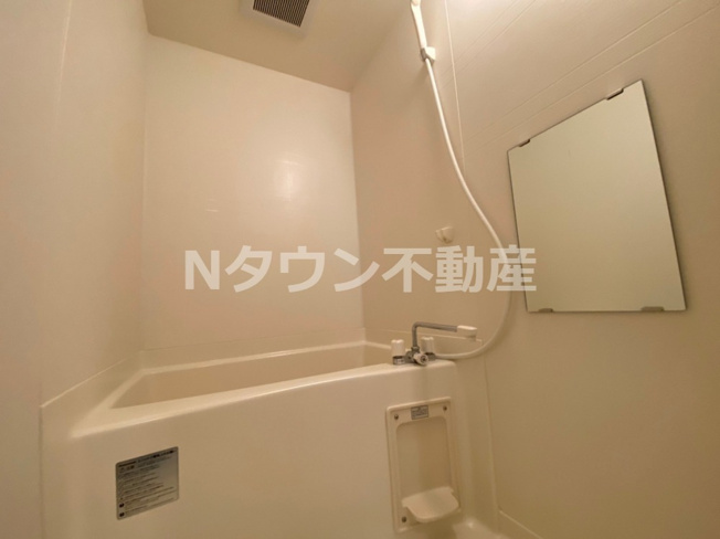 【浴室】 | プティ オランジュ | ゆったり過ごせるお風呂です